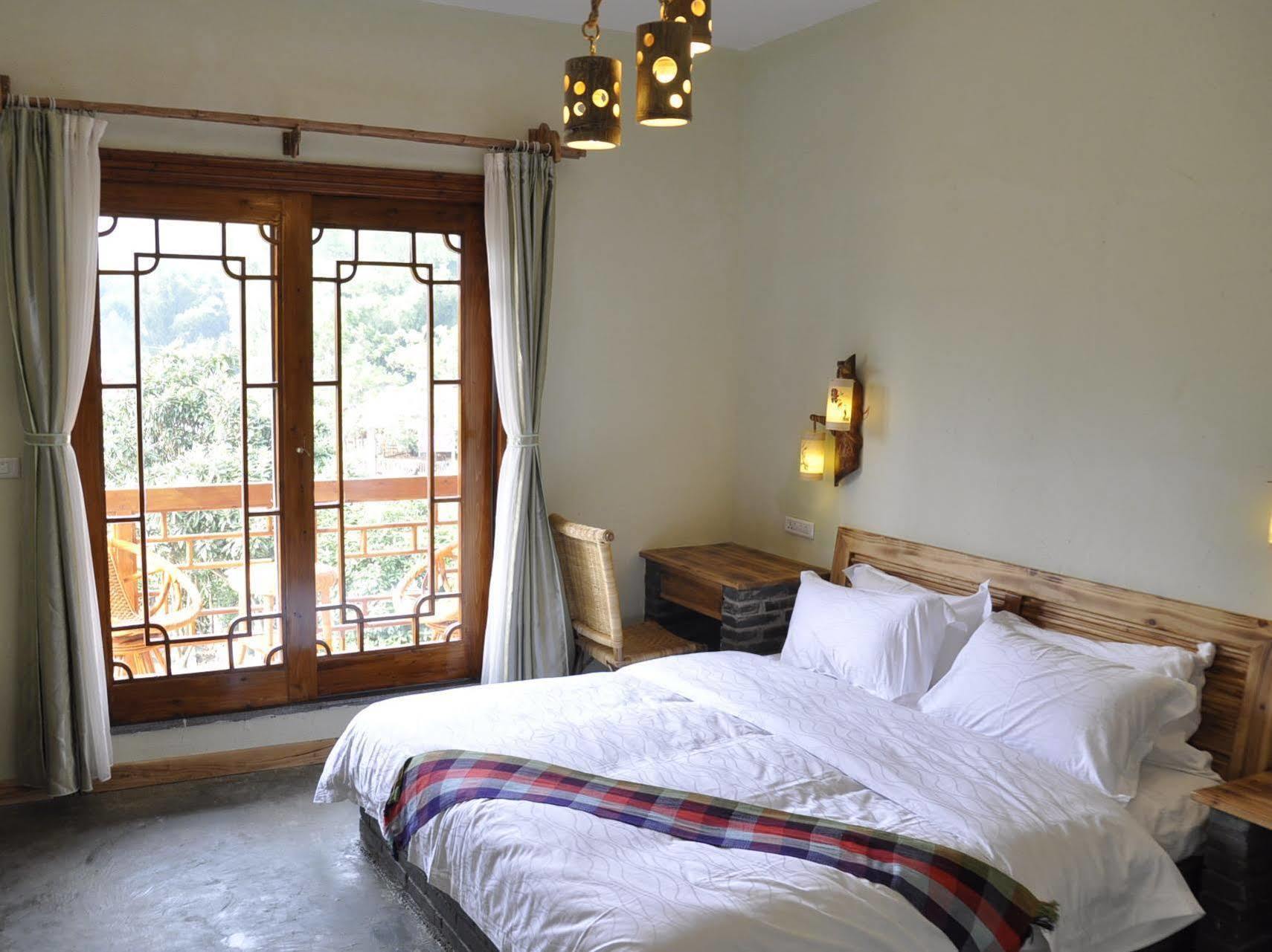 Yangshuo Phoenix Pagoda Fonglou Retreat Екстер'єр фото